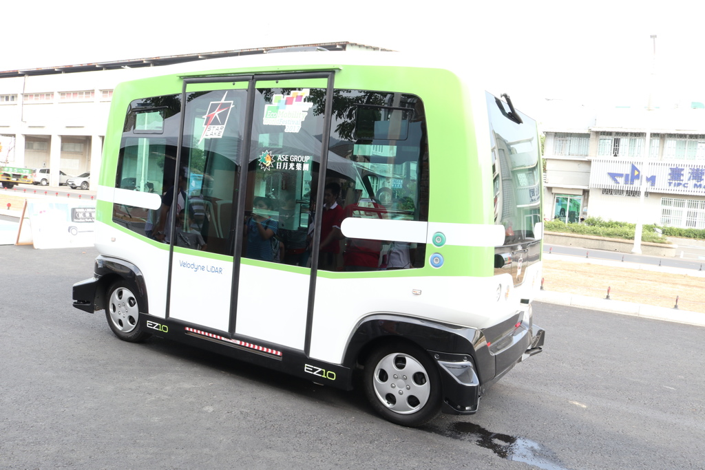 無人自動駕駛巴士