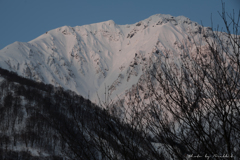 谷川岳の夜明け