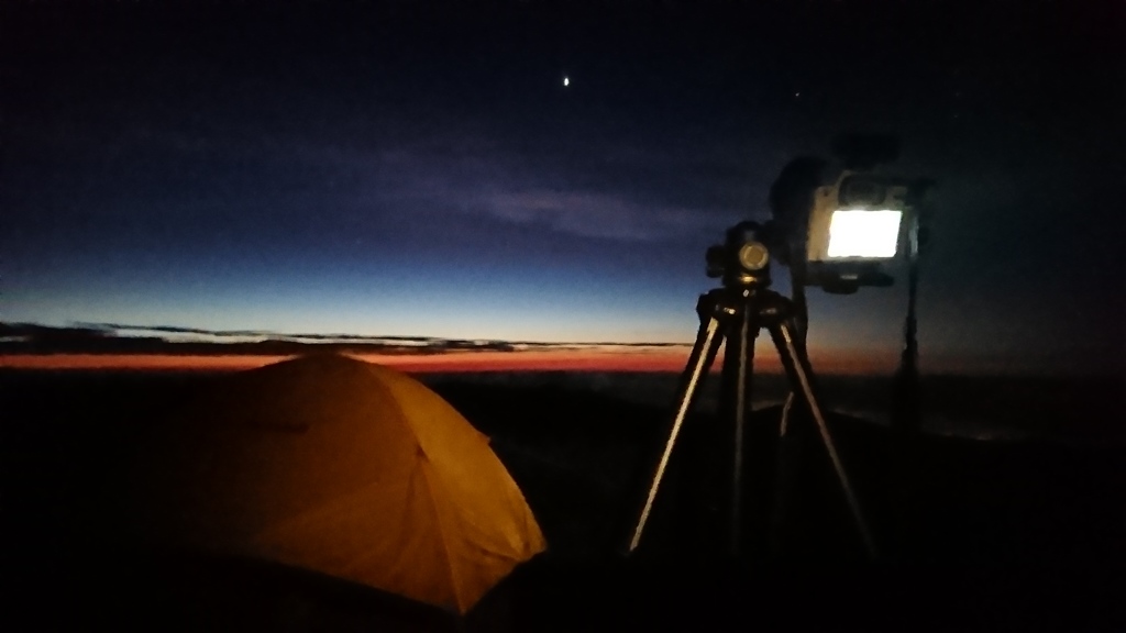 北岳の夜が終わり朝が始まる