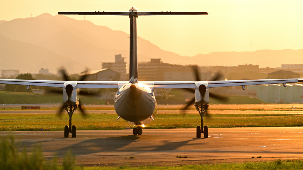 Q400_850A
