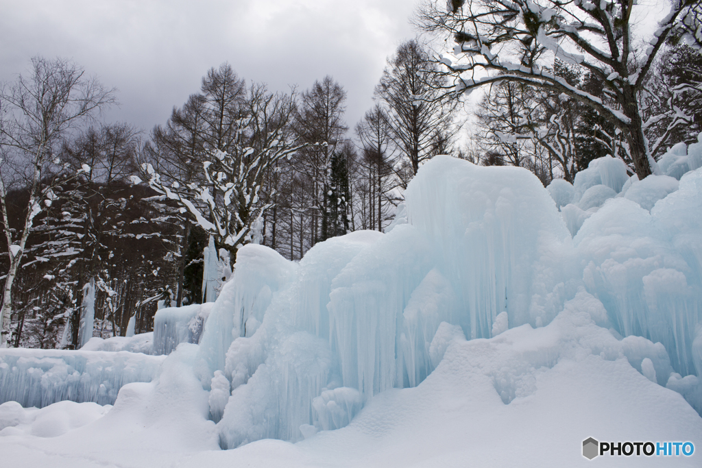 飛騨高山　秋神温泉　氷点下の森