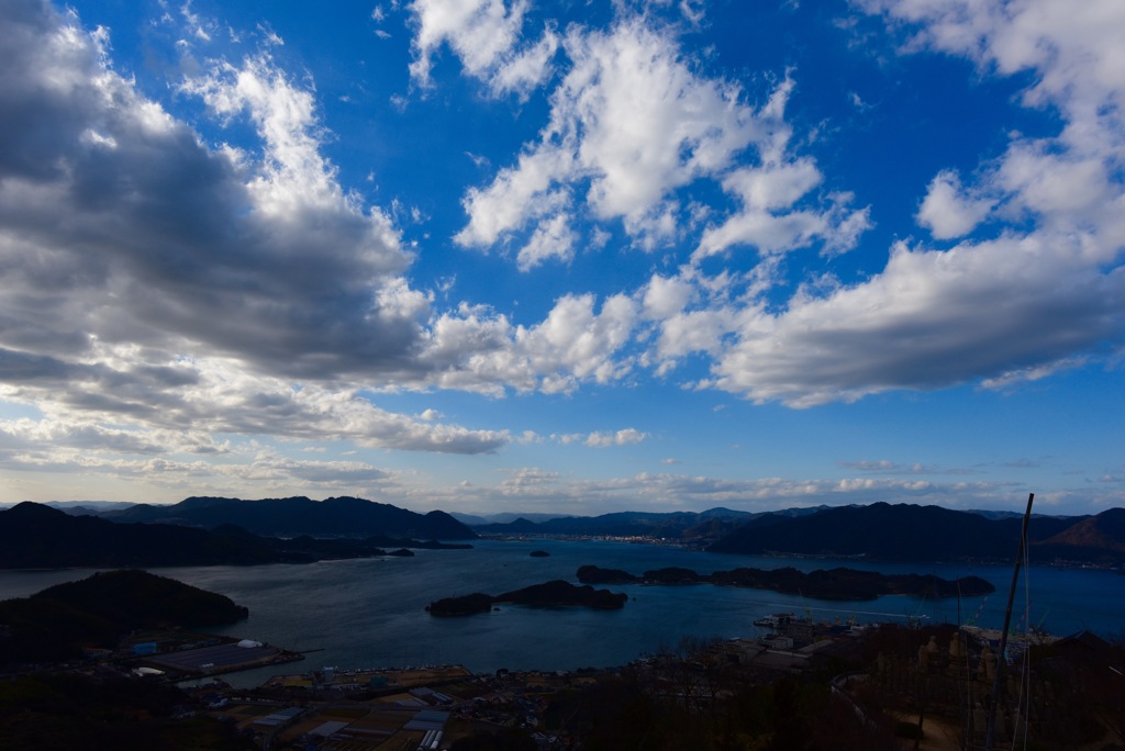 瀬戸内海の空と海