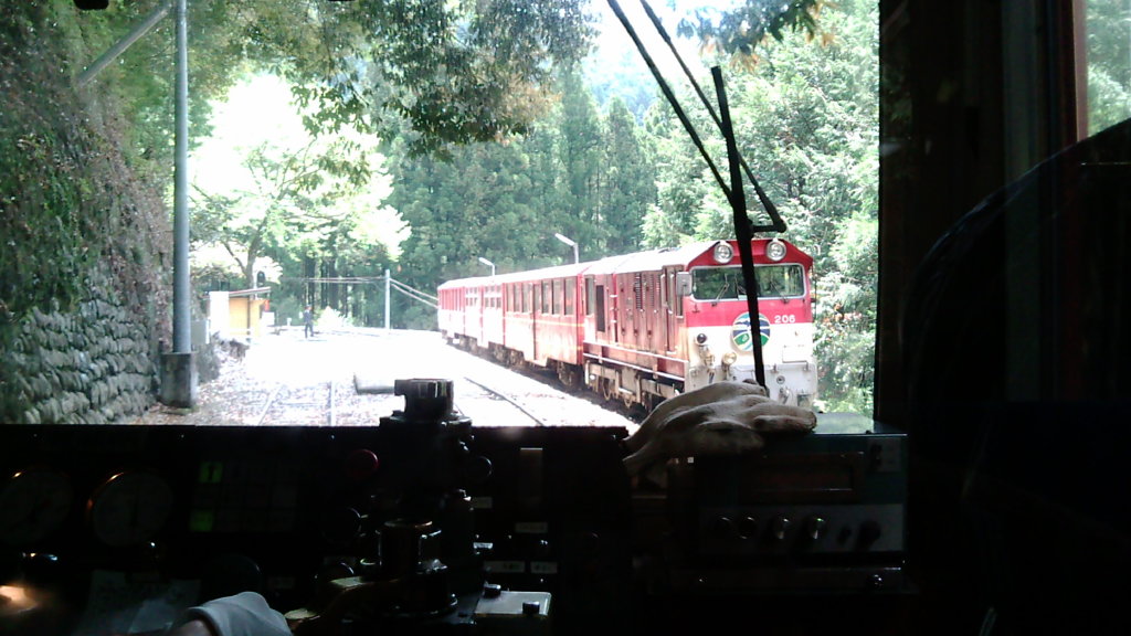 トロッコ列車