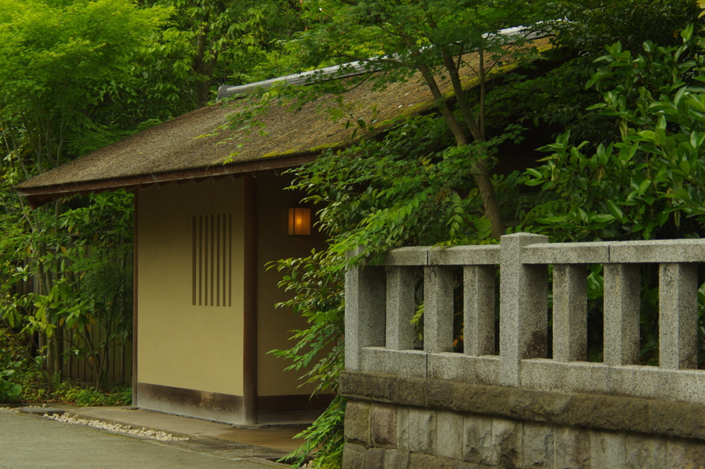 神嶽山神苑（かんたけやましんえん）の入り口