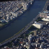 隅田川沿いの首都高速道路（2012年9月9日）