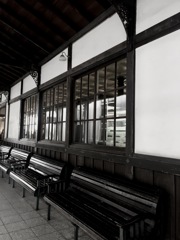 昭和を感じるベンチ