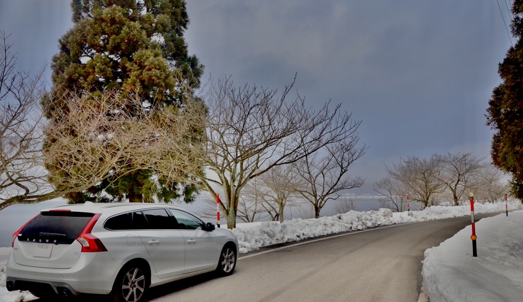 車のある風景