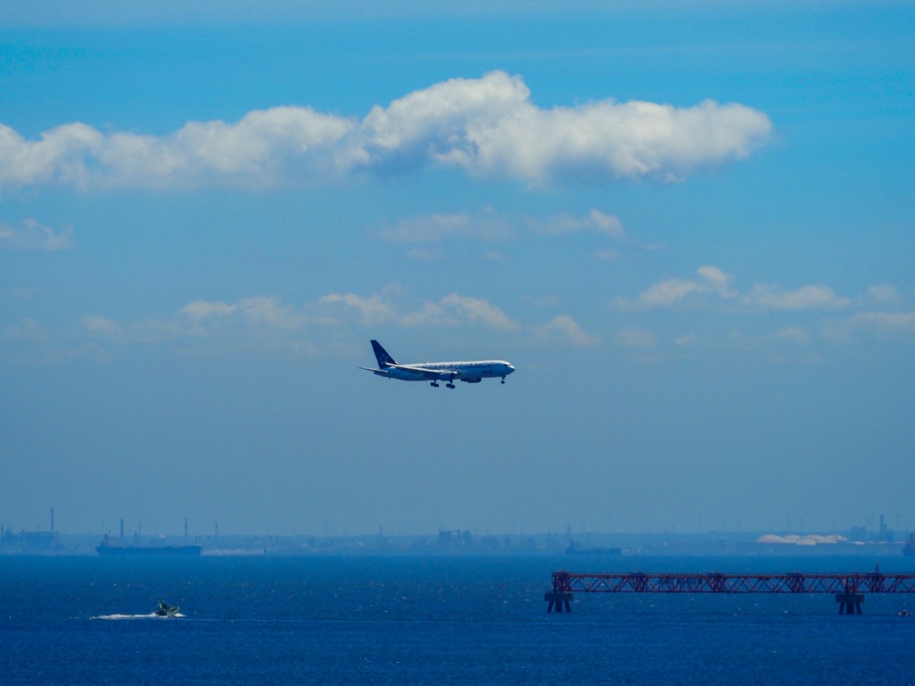 夏空スタアラ漁船