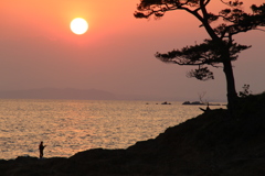 夕方の釣り人