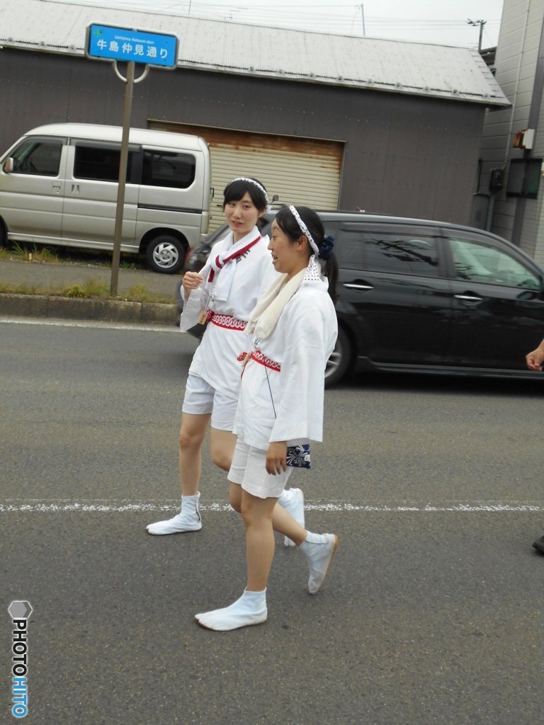 女性