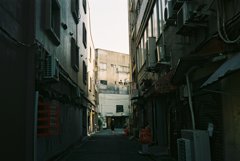 名古屋　新栄の裏道