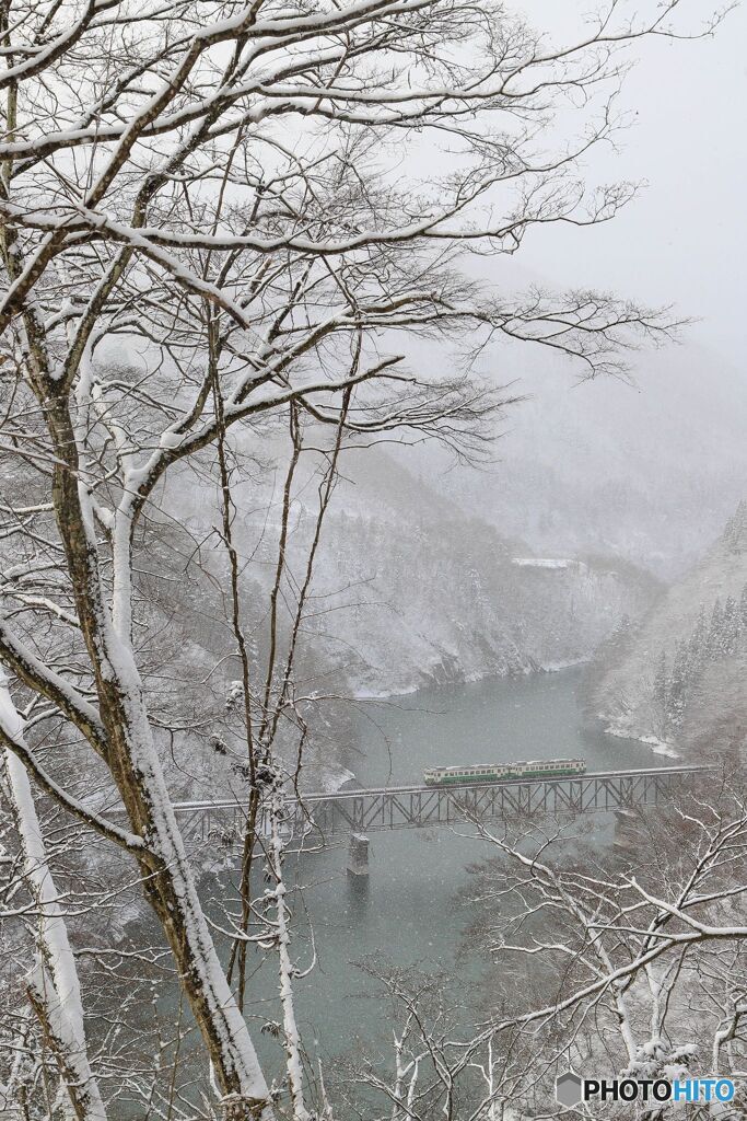 雪の第３橋梁