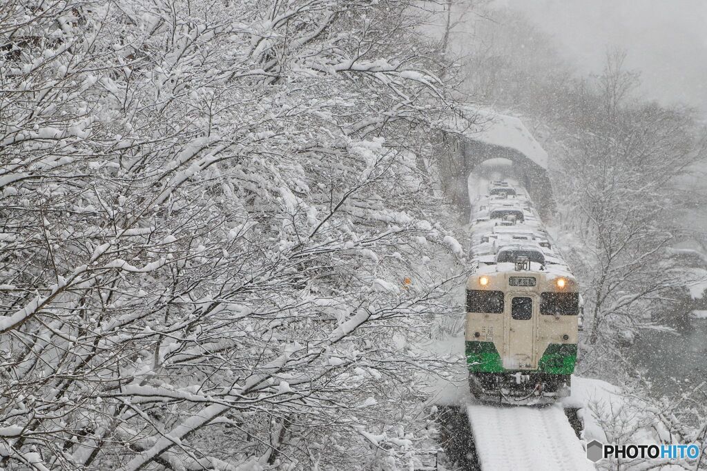 雪降る中を＃１