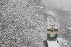 雪降る中を＃１