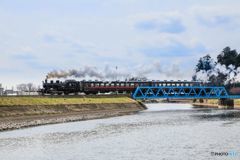 波打つ川面！