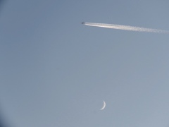 月と飛行機3