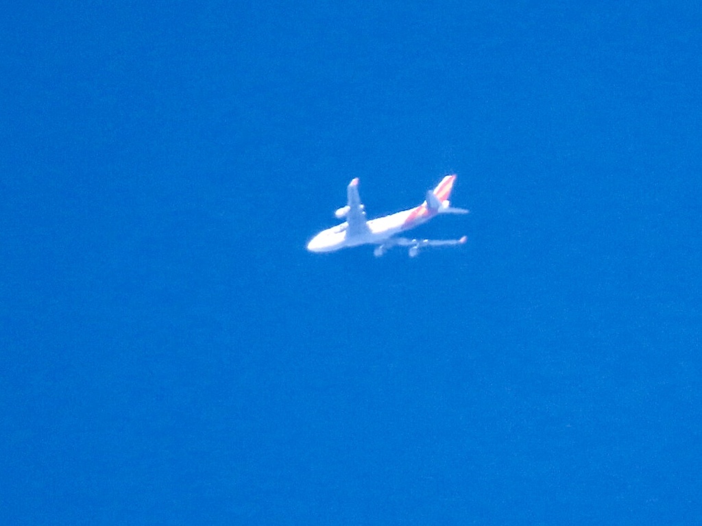 飛行機雲がない