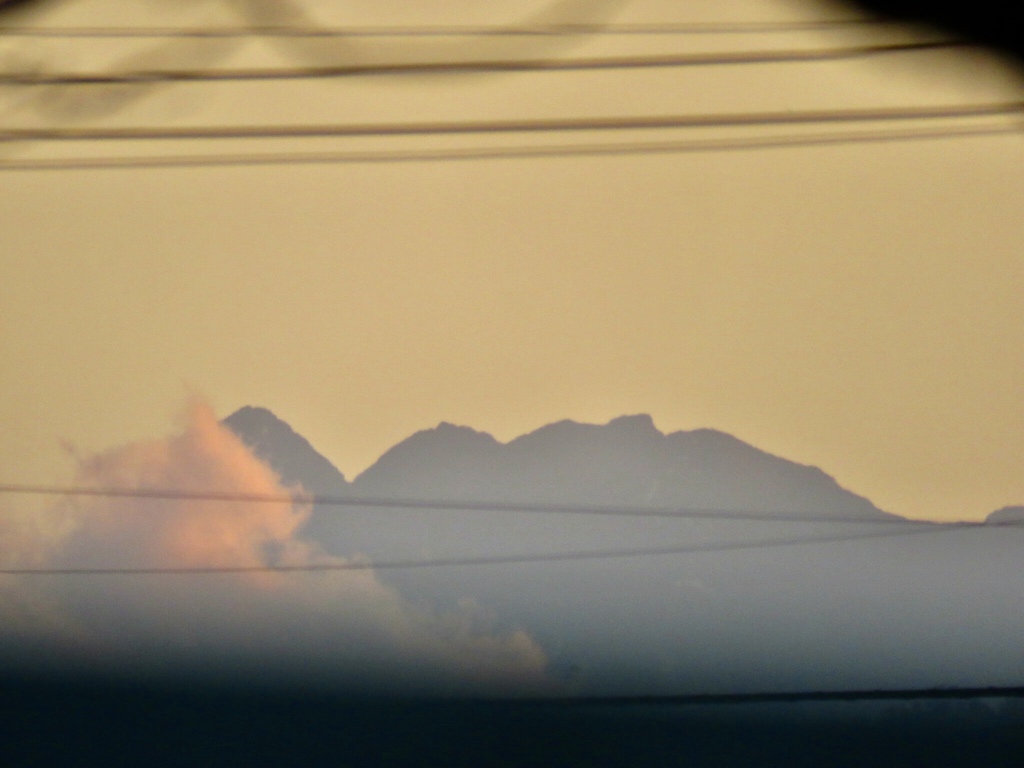 夕闇迫る八ヶ岳