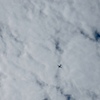 雲の下を飛ぶ