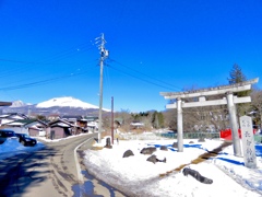 長倉神社前から見た浅間山