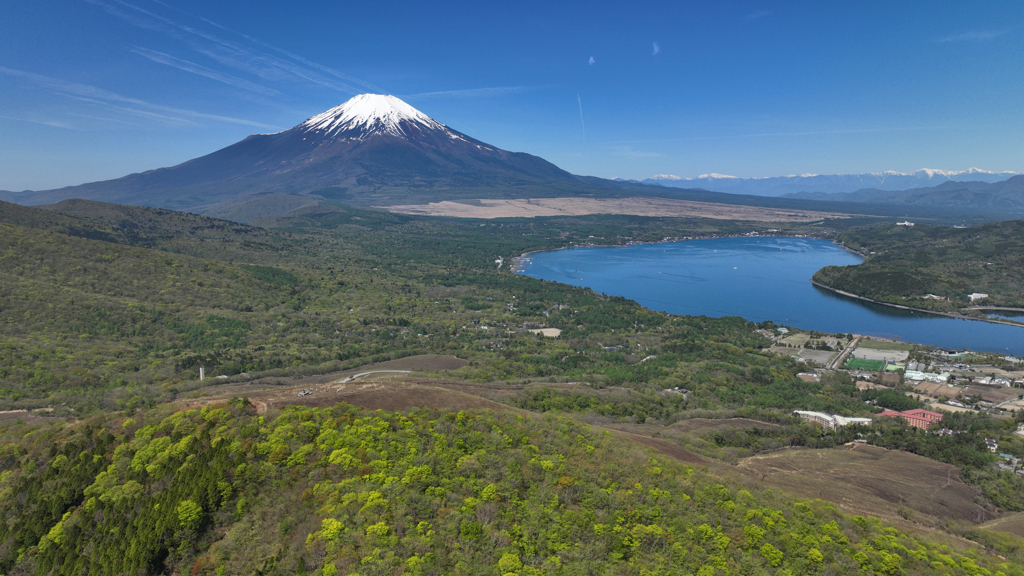 山中湖・明神山・山頂 2023年5月3日DJI MAVIC3_0264cs