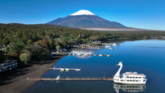 山中湖 「富士に雪再び」 2023年10月16日 DJI_MAVIC3_0475