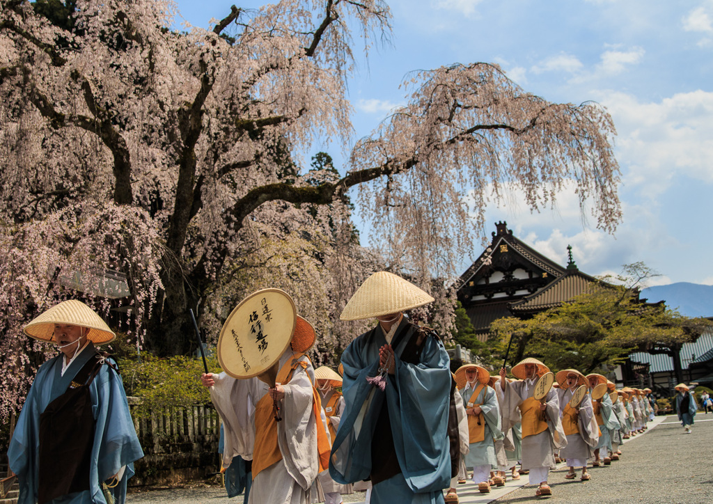 久遠寺へお参りに・・①