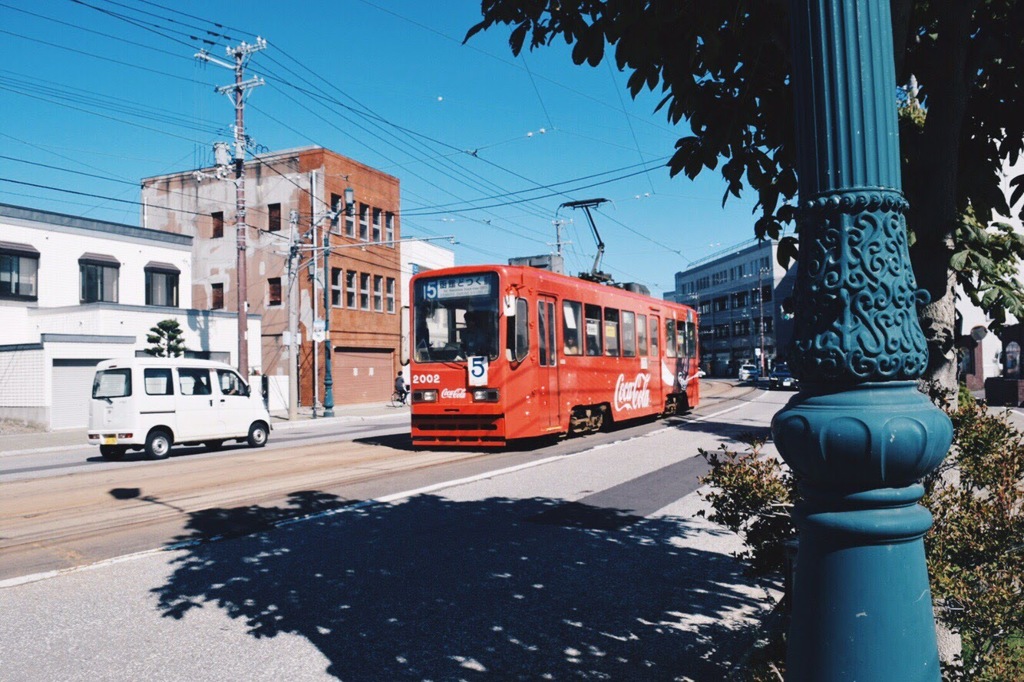 路面電車が走る街