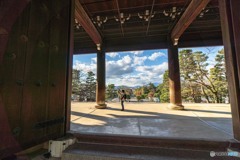 旅にはやっぱ広角ズーム（三門から見た京都の風景）