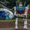 無人販売所を守るガンダム？