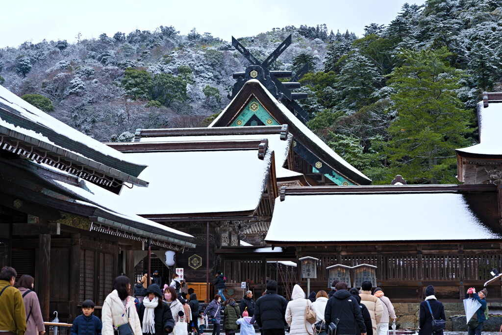 雪の初詣・出雲大社