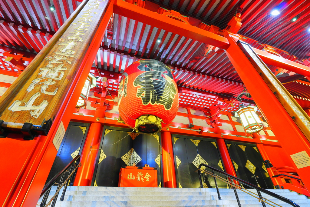 CANON EF-S10-18mm F4.5-5.6 IS STM