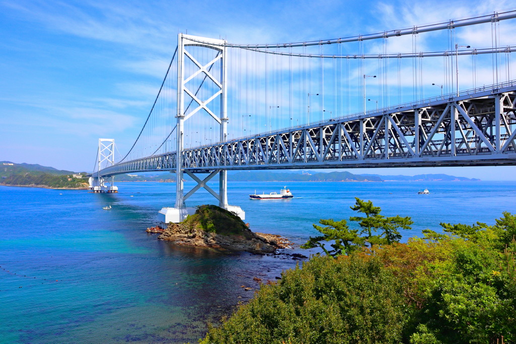 大鳴門橋