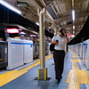 「かすがのみち」駅ホーム　1