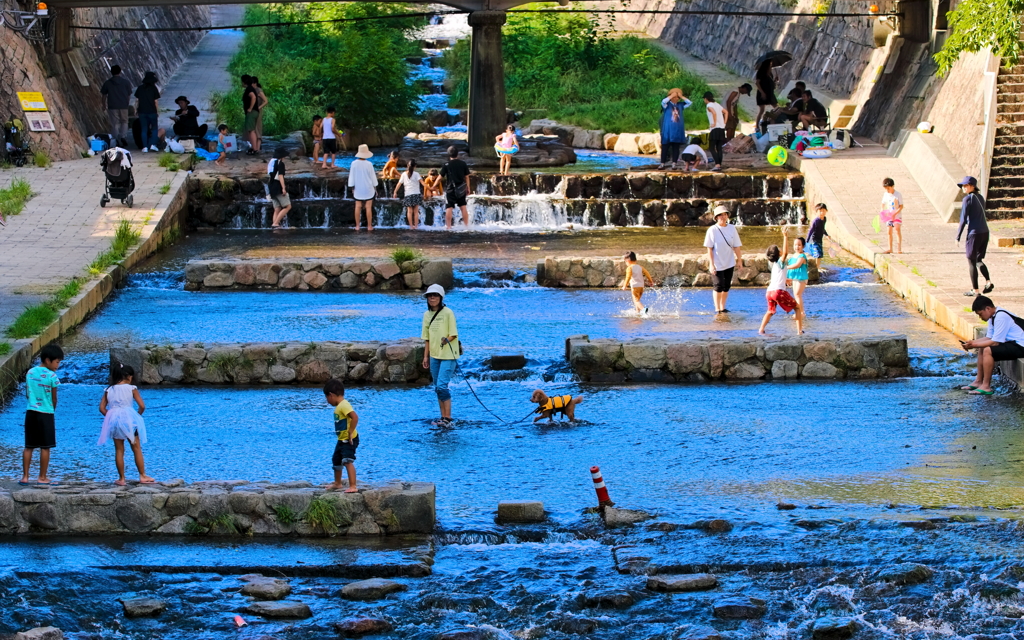 この夏最後の水遊び？・・・