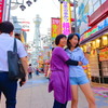 新世界・・・だれにVサイン？