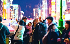 日本でファミリー自撮り