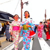 絶対日本人ではない和装の女性 ３