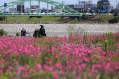 釣り人とバイク