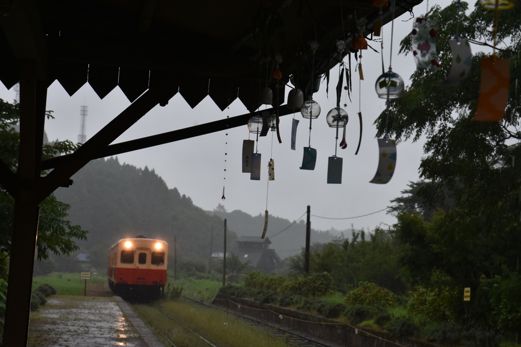 雨の中