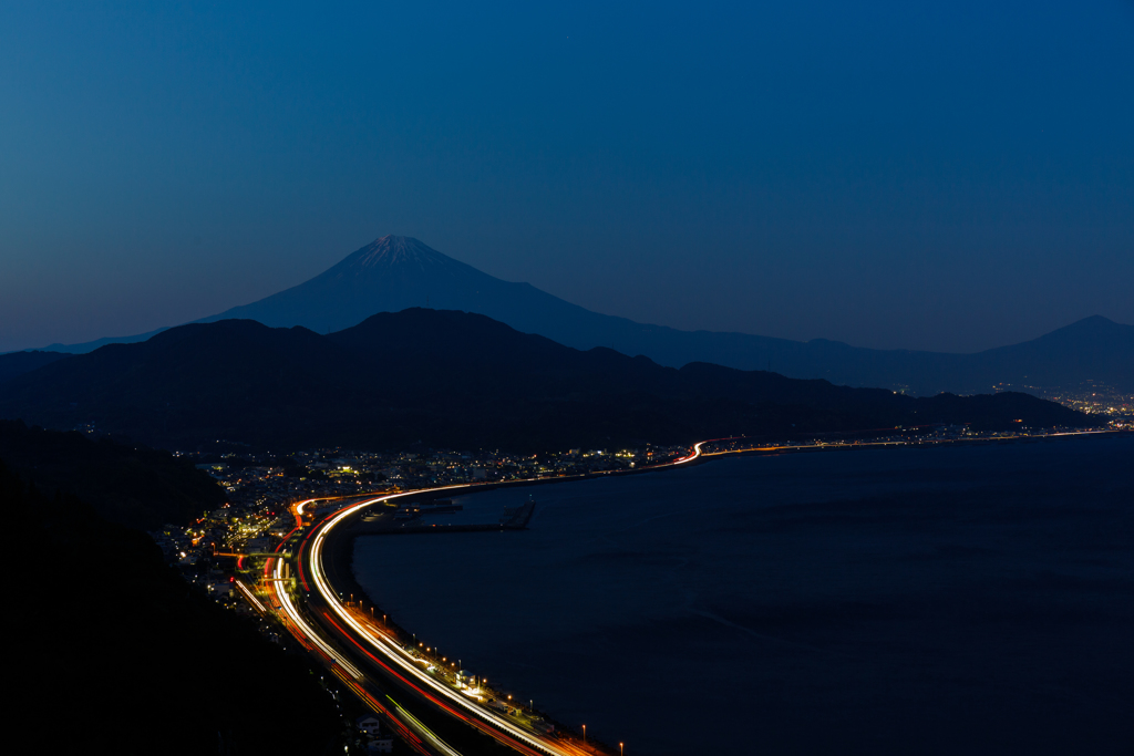 薩た山