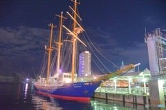 神戸港