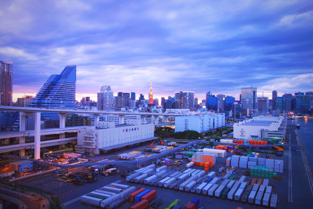 The tokyo tower from the rainbow bridge
