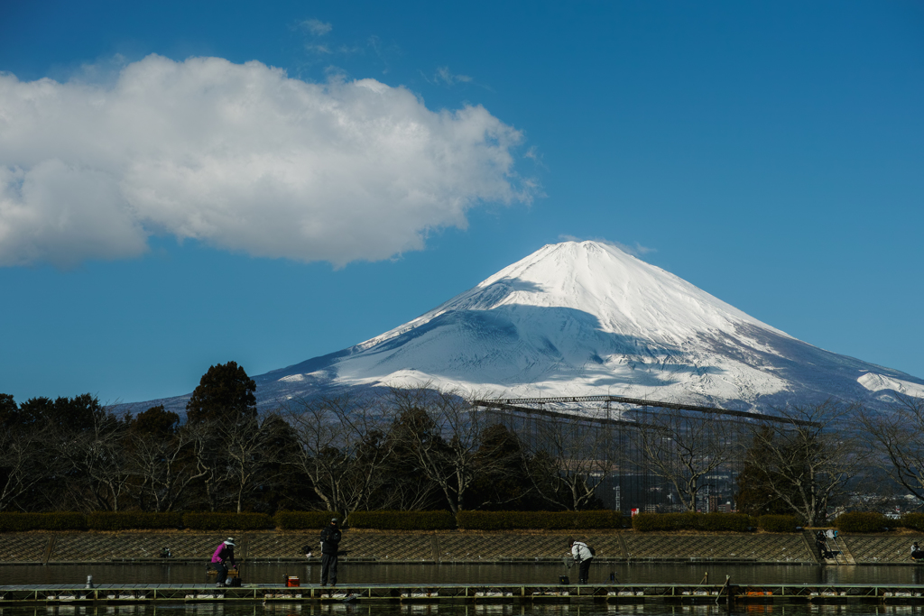 富士山 東山湖フィッシングエリア