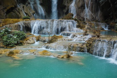 ラオス、タートクアンシーの滝