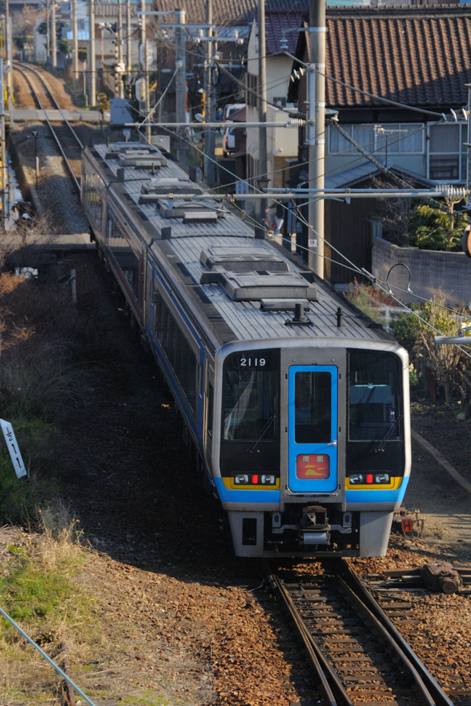 制御付き振子車、直線を走っていった