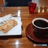 café