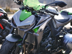Z1000