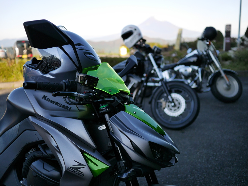 Z1000