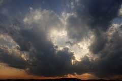 飛ばされて